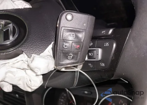 2020 Volkswagen Tiguan 2.0T Se/2.0T Se R-Line Black/2.0T Sel z USA, uszkodzony, nr VIN 3VV2B7AX3LM055004